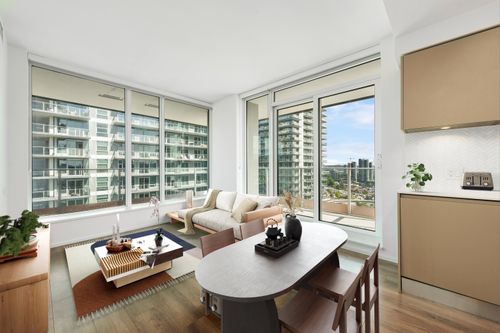 1305-3809 Evergreen Pl, Burnaby, BC, V3J0M1 | Card Image