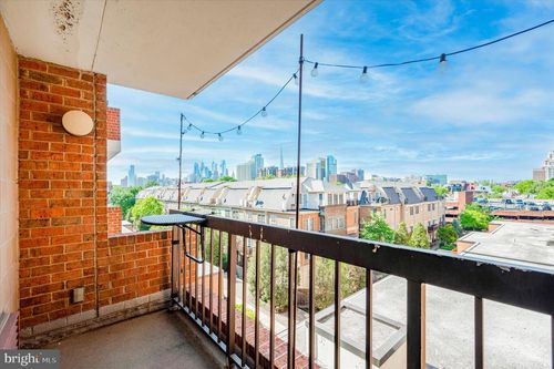 apt-643-530 S 2nd St, PHILADELPHIA, PA, 19147-2424 | Card Image