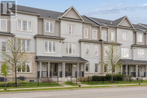 50 Westbury Way, Whitby, ON, L1M0L9 | Card Image