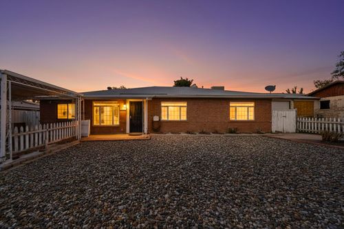 8623 Menaul Blvd Ne, Albuquerque, NM, 87112-2223 | Card Image