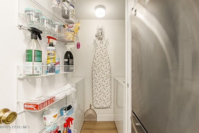 Laundry Room | Image 15