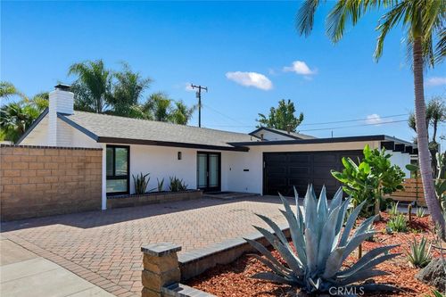 629 S Yorba St, Orange, CA, 92869-5041 | Card Image