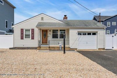 32 Lagoon Drive W, House other with 2 bedrooms, 1 bathrooms and null parking in Toms River NJ | Image 3