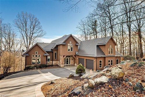 2168 Sierra Trace Rd, Denton, NC, 27239-7261 | Card Image