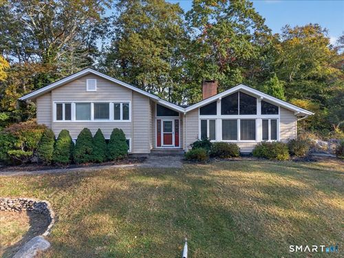 86 Braman Road, Waterford, CT, 06385 | Card Image
