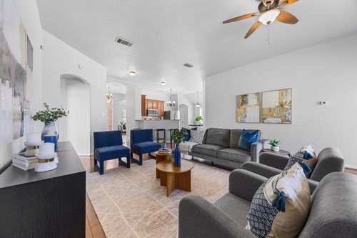 805 Meadow Bluff Ct, Round Rock, TX, 78665-1228 | Card Image