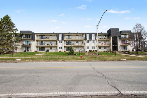 apt-b1-2440 186th St, Lansing, IL, 60438-5800 | Card Image