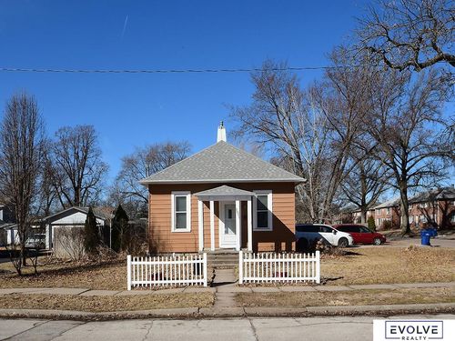 1051 N L St, Fremont, NE, 68025-4039 | Card Image