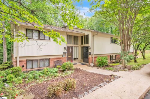 87 Briarview Cir, Greenville, SC, 29615-2152 | Card Image