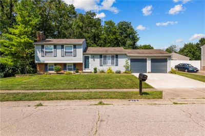 619 Jamestown Drive, House other with 3 bedrooms, 2 bathrooms and null parking in Miamisburg OH | Image 1