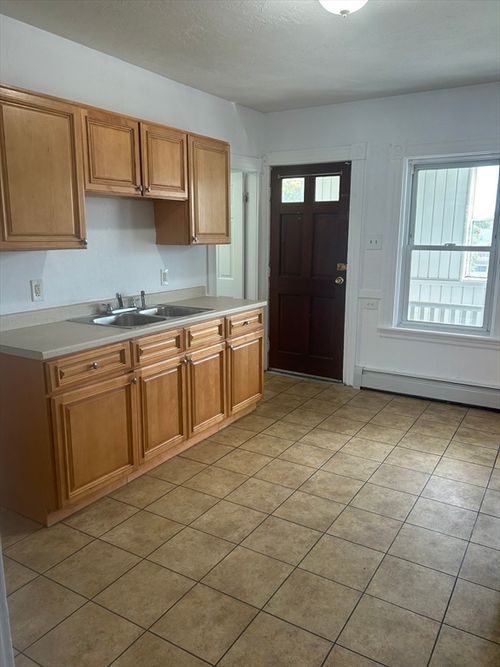 3-44 Salem St, Fitchburg, MA, 01420 | Card Image