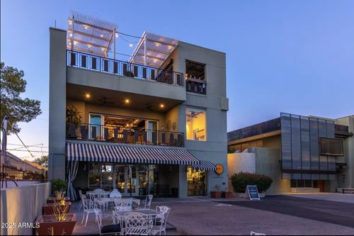 7020 E 1st Ave, Scottsdale, AZ, 85251-4334 | Card Image