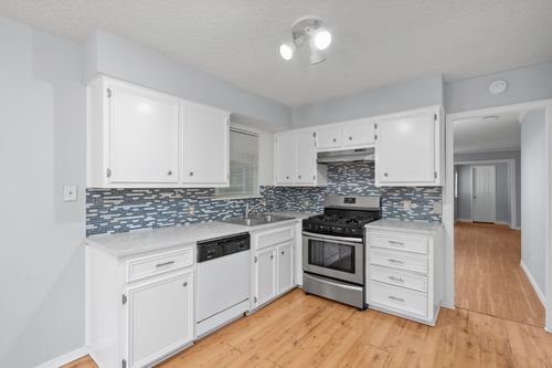 a-11811 Argonne Forest Trl, Austin, TX, 78759-2224 | Card Image