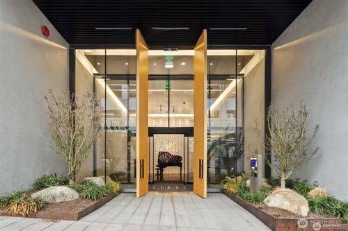 1208-300 Virginia St, Seattle, WA, 98101-1876 | Card Image
