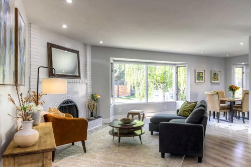 511 Cedarille Cres Sw, Calgary, AB, T2W2H6 | Card Image