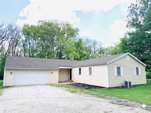 16944 E 3130 North Rd, Rossville, IL, 60963-7074 | Card Image