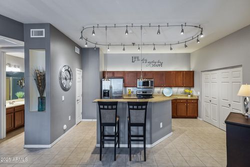 2013-3330 S Gilbert Rd, Chandler, AZ, 85286-2302 | Card Image