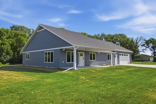4983 167th Avenue Se, Kindred, ND, 58051 | Card Image