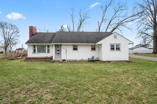 5023 Walnut Rd, Buckeye Lake, OH, 43008-7787 | Card Image