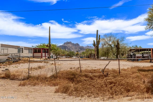 1330 E Scenic St, House other with 3 bedrooms, 2 bathrooms and null parking in Apache Junction AZ | Image 54