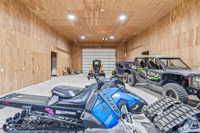 14060 Deerfield Rd, House other with 4 bedrooms, 4 bathrooms and 12 parking in Mccall ID | Image 39