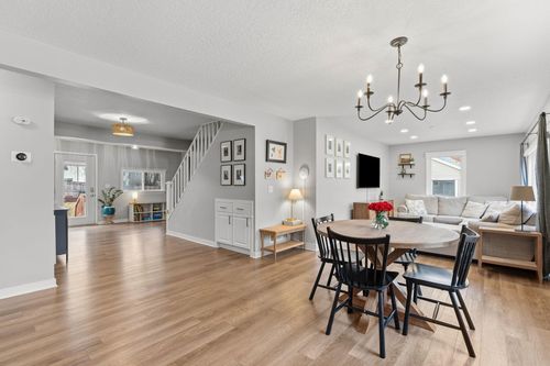 6640 W 18th St, Saint Louis Park, MN, 55426-2127 | Card Image