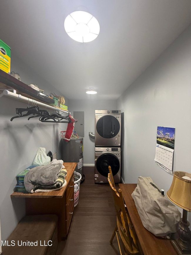 laundry room | Image 17
