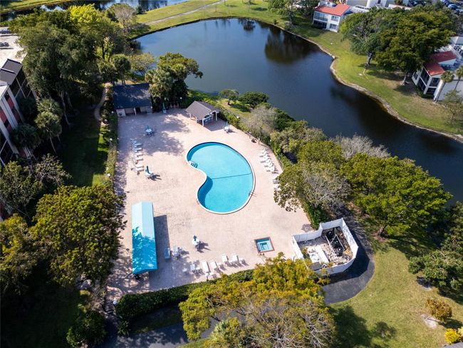 APT-803 - 2206 S Cypress Bend Dr, Condo with 2 bedrooms, 2 bathrooms and null parking in Pompano Beach FL | Image 31