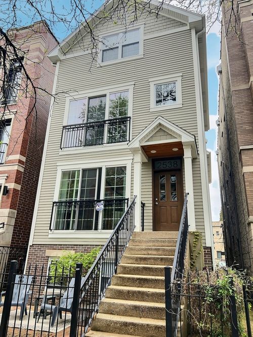 apt-1r-2538 Southport Ave, Chicago, IL, 60614-8340 | Card Image