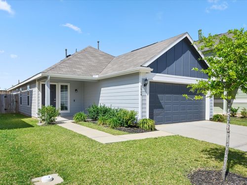 2546 Steelhead Dr, Conroe, TX, 77384-2236 | Card Image