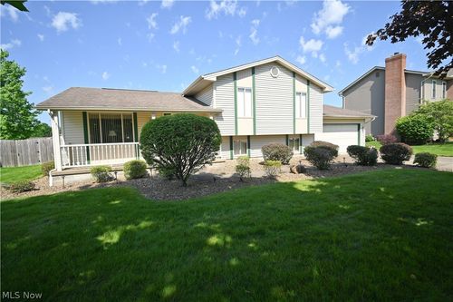 3608 Meander Reserve Cir, Canfield, OH, 44406-8014 | Card Image