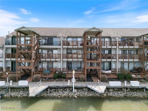 h11-1789 N Windward Dr, Port Clinton, OH, 43452-3671 | Card Image
