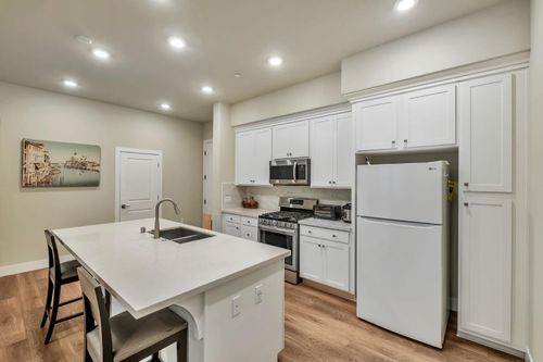 unit-431-1661 Spring St, Davis, CA, 95616-9529 | Card Image