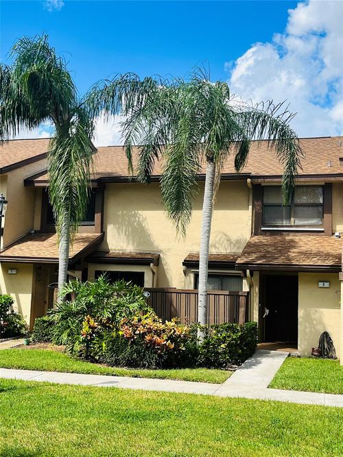 d-3966 Cocoplum Cir, Coconut Creek, FL, 33063-5957 | Card Image