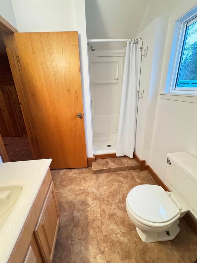 16682 Highway 31, House other with 3 bedrooms, 3 bathrooms and null parking in Metaline Falls WA | Image 18