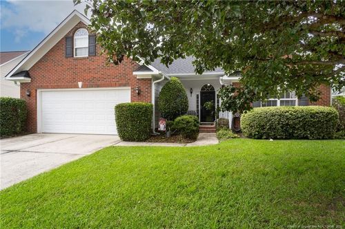 1012 Greenhouse Dr, Hope Mills, NC, 28348-7993 | Card Image