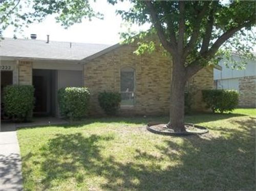 2222 Windchime Drive, Grand Prairie, TX, 75051 | Card Image