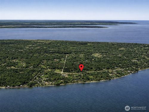 24503 State Route 525, Greenbank, WA, 98253-6241 | Card Image