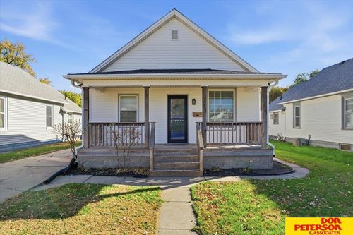 264 N Logan St, Fremont, NE, 68025-6353 | Card Image