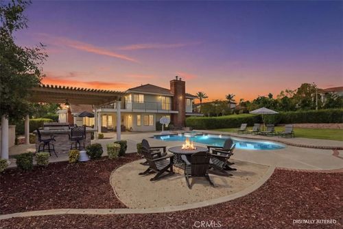 1956 Middle Creek, Riverside, CA, 92506 | Card Image