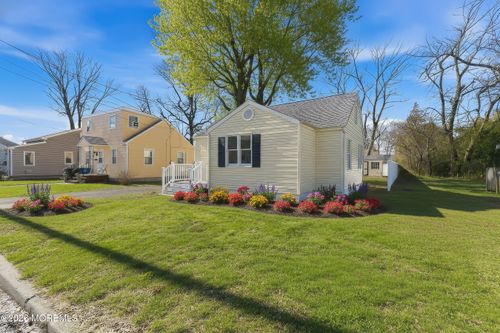 71 Bay Ave, North Middletown, NJ, 07748-5713 | Card Image