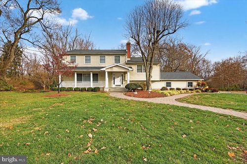 328 Dodds Ln, Princeton, NJ, 08540-4110 | Card Image