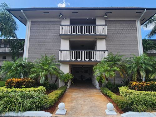307-4900 Washington Street, Hollywood, FL, 33021 | Card Image
