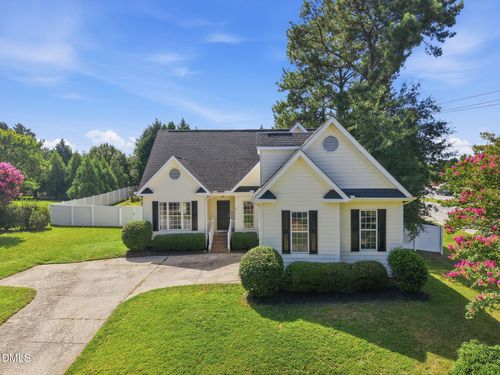 101 Somerset Farm Dr, Holly Springs, NC, 27540-8898 | Card Image