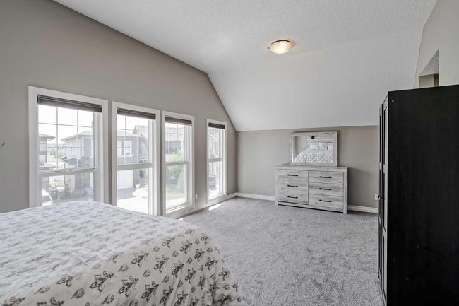102 Marquis Grove Se, House other with 4 bedrooms, 4 bathrooms and 4 parking in Calgary AB | Image 20