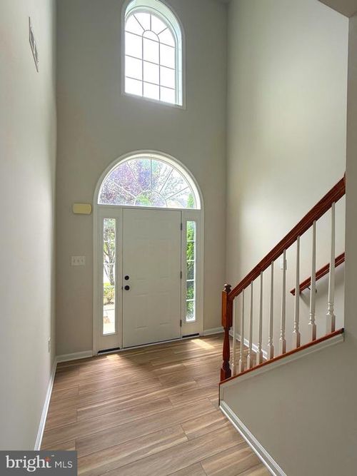 25 Cavendish Way, FALLING WATERS, WV, 25419-1489 | Card Image