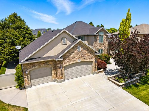 3072 W Current Creek Dr, South Jordan, UT, 84095-7965 | Card Image