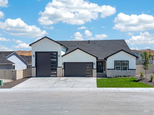 1470 Castle Way, Emmett, ID, 83617-3903 | Card Image