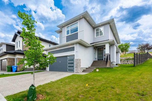 53 Hampstead Mews Nw, Calgary, AB, T3A2Z5 | Card Image