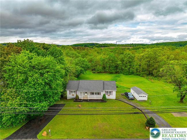 4579 W Mountain View Dr, House other with 3 bedrooms, 2 bathrooms and null parking in WALNUTPORT PA | Image 36